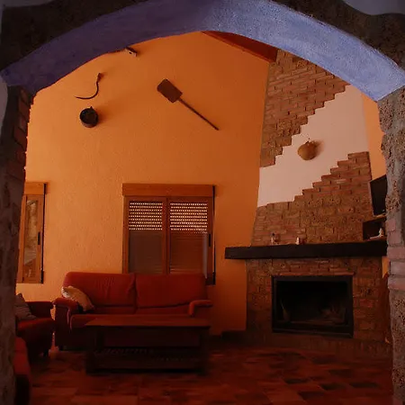 Holiday home Casa Rural Las Encinas *