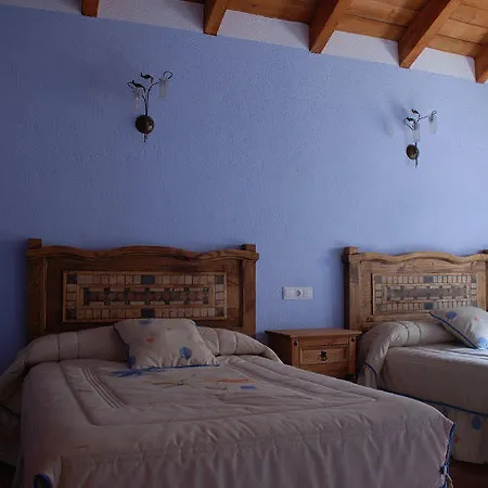 Holiday home Casa Rural Las Encinas
